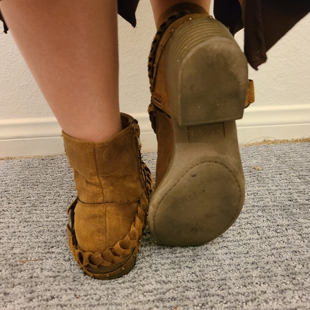 Xoxo Stylish Boots 👢 😍 - Picture 5 of 6